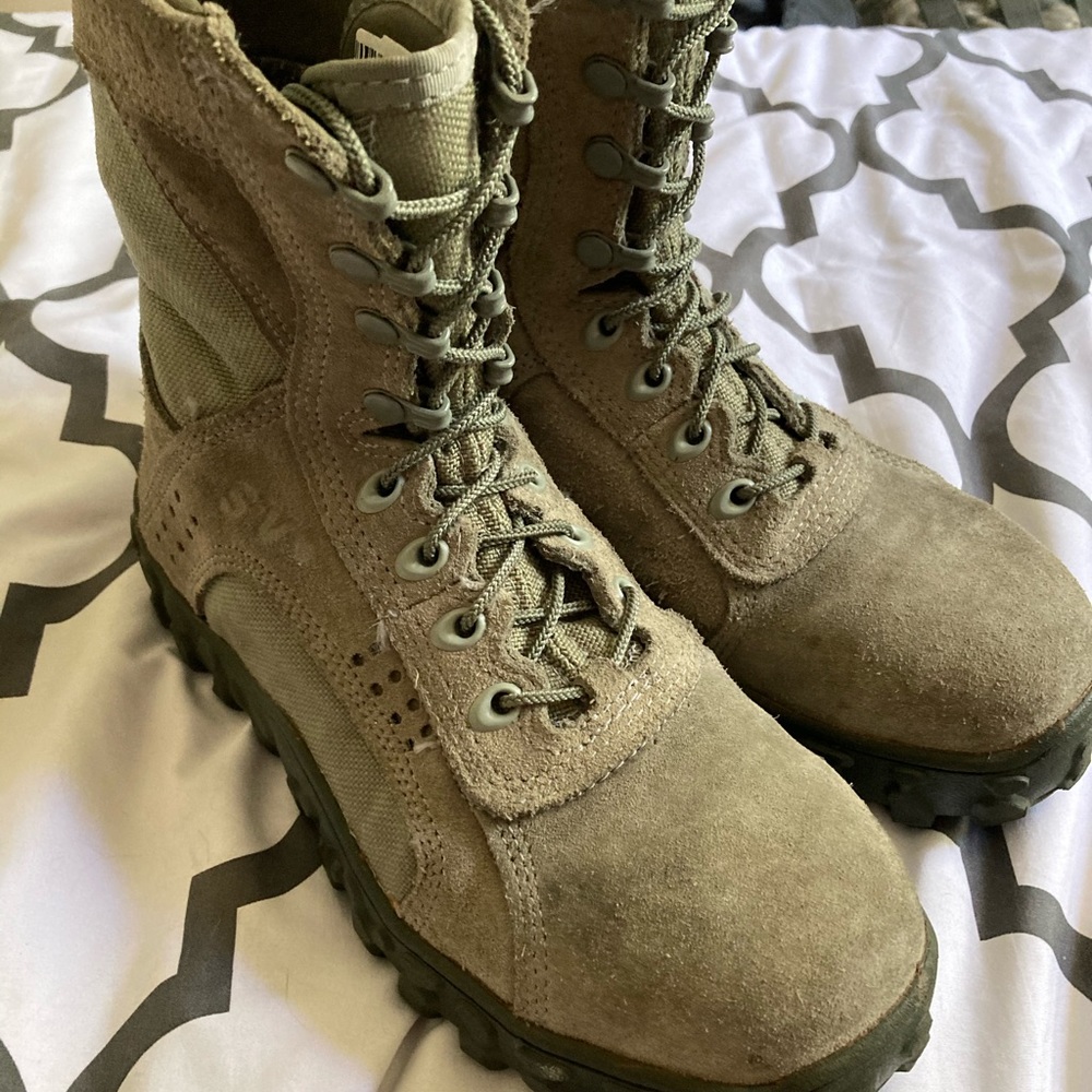 Rocky SV2 steel toe winter boots